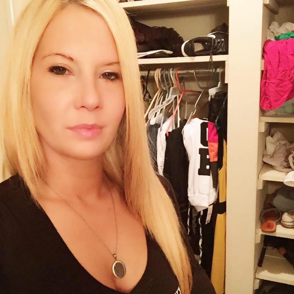 Meet your Posher, Julie